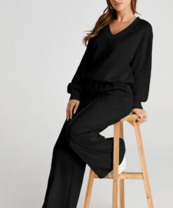 Alternative view of Black V Neck Cropped Seamed High Waist Sports Wear