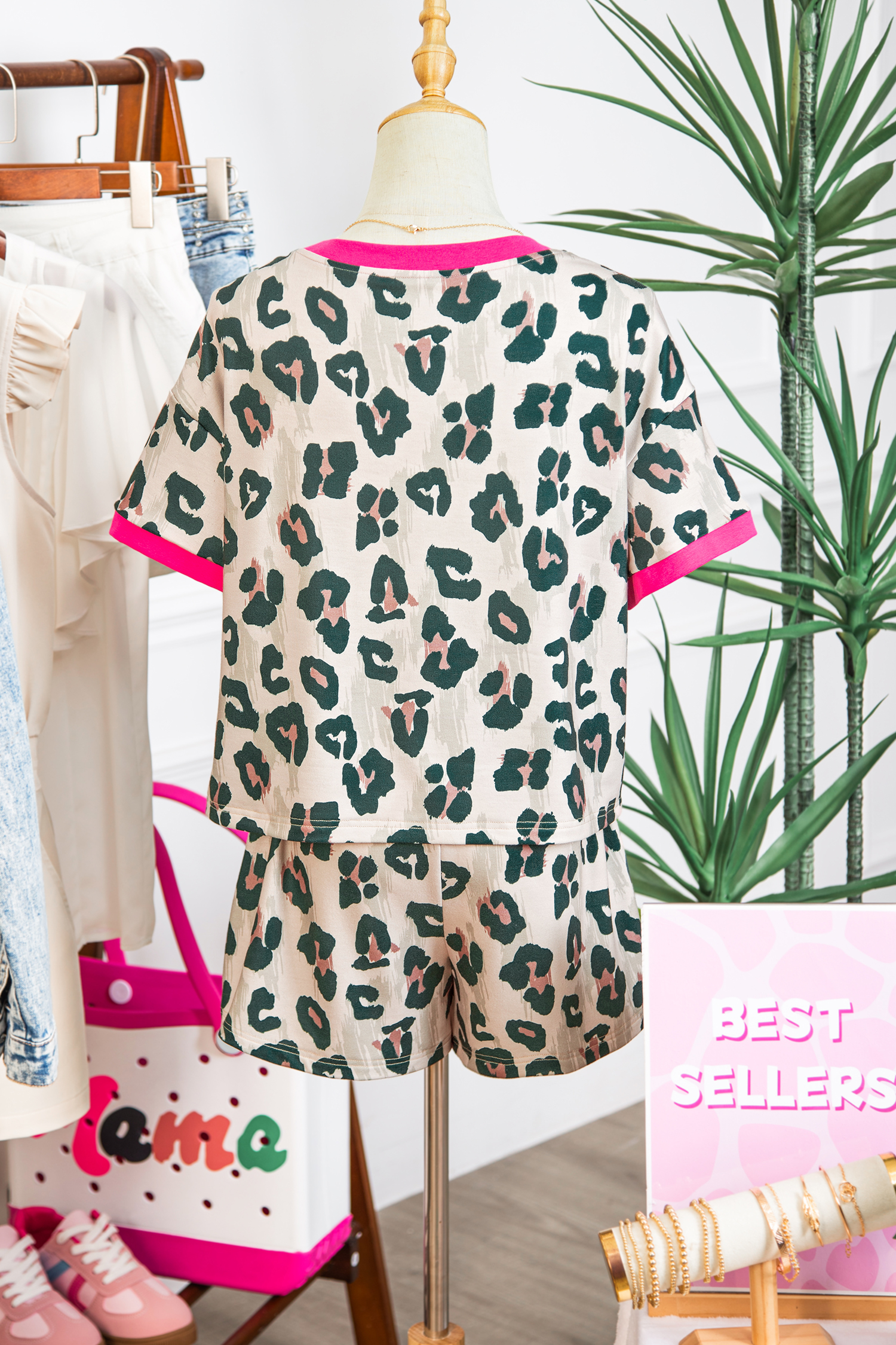 Brown Unique Leopard Print Contrast Trim Top Loose 2pcs Short Set - Image 5