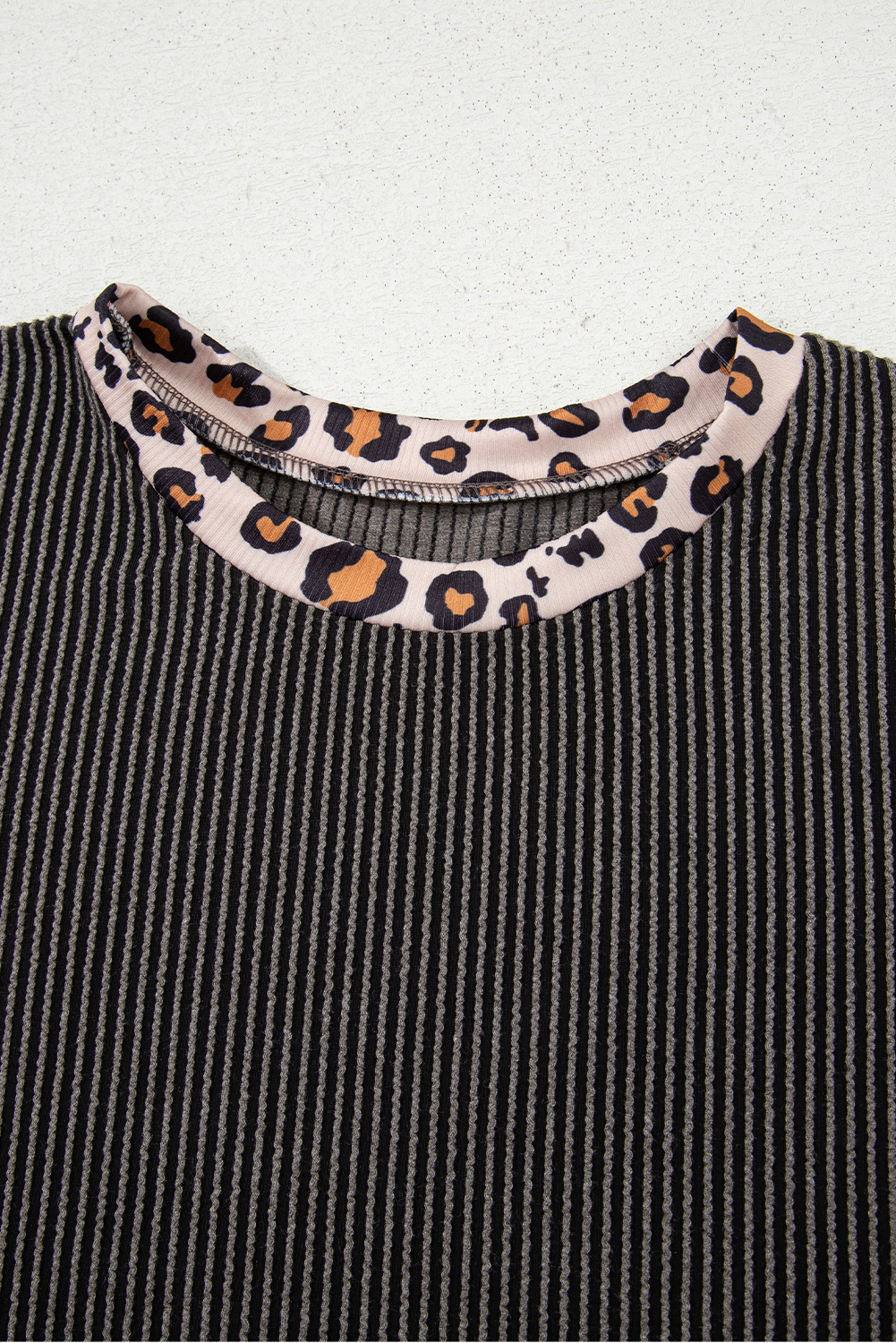 Carbon Grey Leopard Patchwork Edge Twisted Rib T Shirt and Cropped Pants Set - Image 6